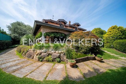 Villa unifamiliare via Goito 26, Centro, Somma Lombardo