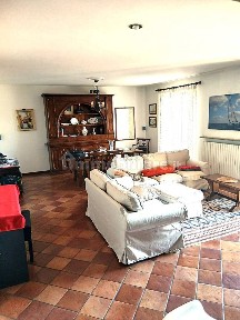 Villa unifamiliare via Novara, Taino