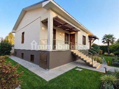 Villa unifamiliare via Milazzo 23, Fagnano Olona