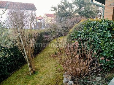 Villa bifamiliare via Sally Mayer 2, Centro, Tradate