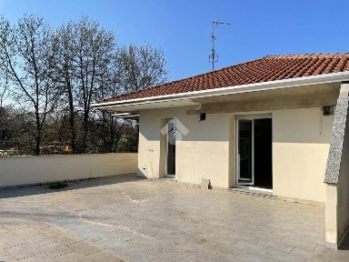 Villa unifamiliare via novaj 51, Cardano al Campo