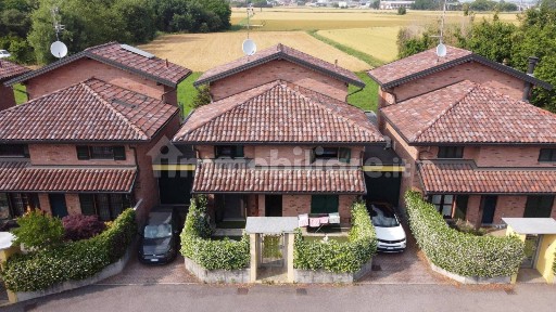 Villa unifamiliare via Rovello 49, Gerenzano