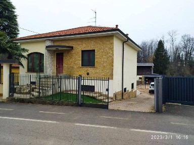 Villa all'asta via Milano 18, Cairate