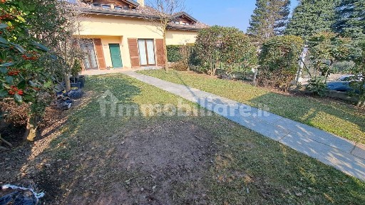 Villa unifamiliare via Michelangelo Buonarroti 35B, Centro, Gazzada Schianno
