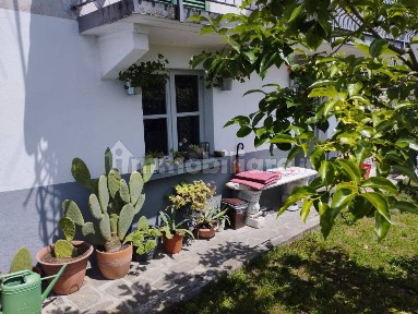 Cocquio-Trevisago, Contrada California, 8