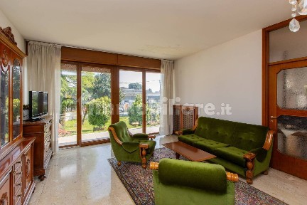 Villa unifamiliare via Torino 3, Olgiate Olona