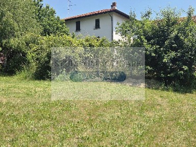 Villa bifamiliare via Montello 43, Albizzate