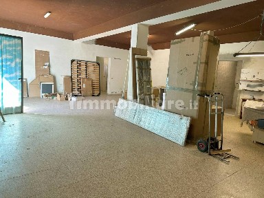 Magazzino - Deposito in Vendita
