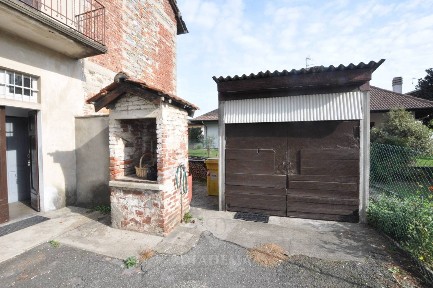 Villa unifamiliare Libertà 42, Besnate