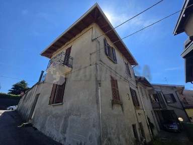 Villa unifamiliare via Carnago, Solbiate Arno
