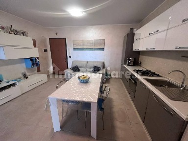 Trilocale via delle Acacie, Centro, Termoli