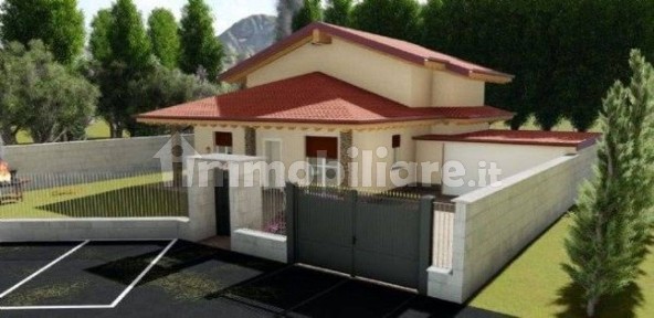 Villa unifamiliare via Vallazza, Gorla Minore