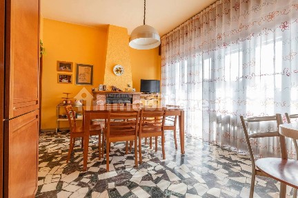 Villa unifamiliare via Camillo Benso di Cavour 662, Centro, Cislago