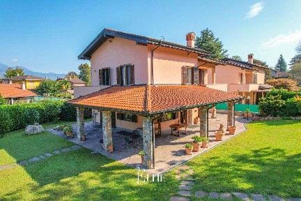 Villa unifamiliare via Gaetano Donizetti 15, Bodio, Bodio Lomnago