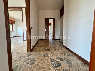 Villa unifamiliare via Oneda 23, Centro, Sesto Calende
