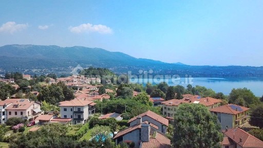 Ville plurifamiliari di nuova costruzione a Biandronno