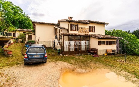 Terratetto unifamiliare Località Sassuglio, San Severino Marche