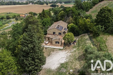 Terratetto unifamiliare via Isola 39, Macerata