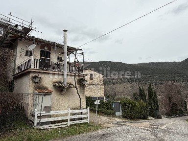 Caldarola, Colle Valcimarra