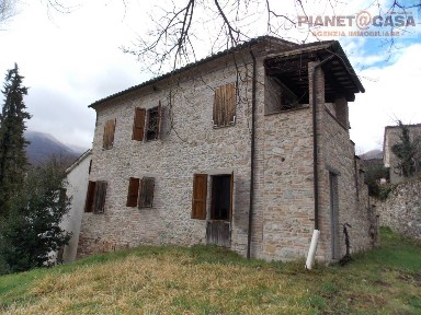 Terratetto unifamiliare Contrada Gattari di Garulla, Sarnano
