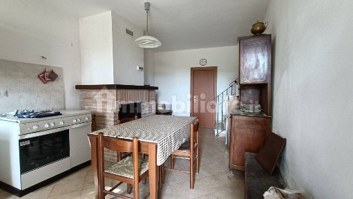 Camerino, Via Località Strada