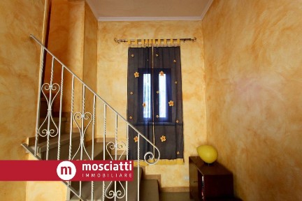 Terratetto unifamiliare via Strada Nuova 30, Centro, Esanatoglia