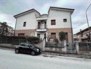 Casa indipendente all'asta via Giuseppe Giacosa 25, Civitanova Marche