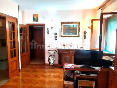 Terratetto plurifamiliare 175 m², buono stato, Centro, Apiro