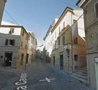 Terratetto unifamiliare via Santa Chiara 16, Centro, Corridonia