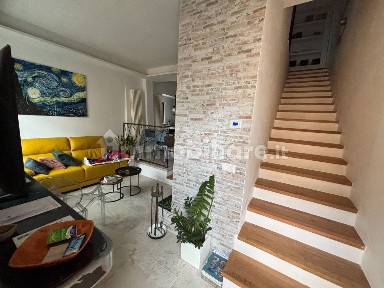 Terratetto unifamiliare 98 m², Crispiero, Castelraimondo