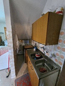 Terratetto unifamiliare 115 m², buono stato, San Severino Marche