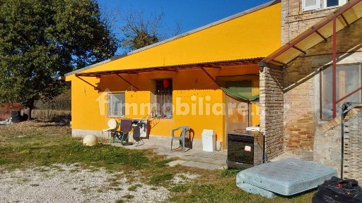 Terratetto unifamiliare 99 m², buono stato, Villa Potenza, Macerata