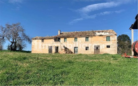 Terratetto unifamiliare via Vallememoria, Recanati