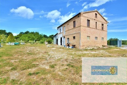 Terratetto unifamiliare Treia C.da Sterpare 44, Treia