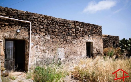 Pantelleria, Via Batterie di Scirafi