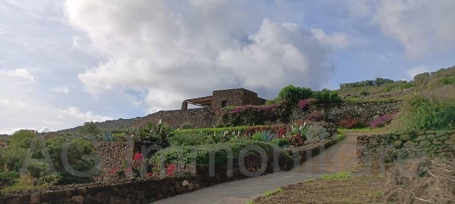 Dammuso via Khamma, Kamma, Pantelleria
