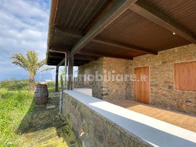 Dammuso via Zubebi 13, Pantelleria