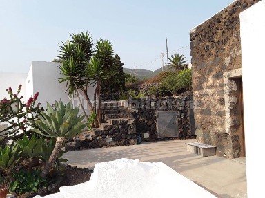 Pantelleria, via favarotta