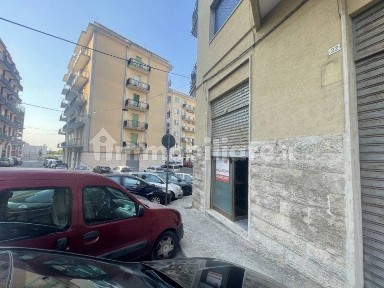 Magazzino - Deposito in Affitto
