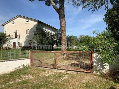 Villa unifamiliare, ottimo stato, 440 m², Via Roma - Asse Sud, Jesi