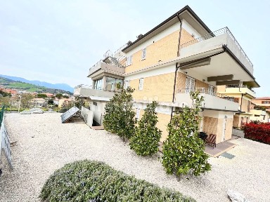 Villa unifamiliare via Don Pasquale Merloni 11A, Fabriano