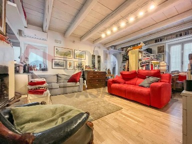 Villa bifamiliare, buono stato, 120 m², Centro Storico, Jesi