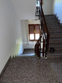 Villa bifamiliare, da ristrutturare, 200 m², Scapezzano, Cannella, Roncitelli, Senigallia