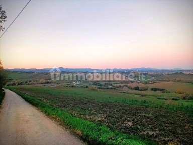 Villa unifamiliare, buono stato, 406 m², Falconara Marittima