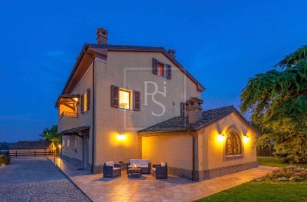 Villa unifamiliare, ottimo stato, 450 m², Scapezzano, Cannella, Roncitelli, Senigallia