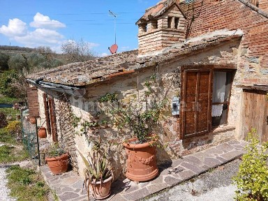 Appartamento buono stato, primo piano, Sinalunga