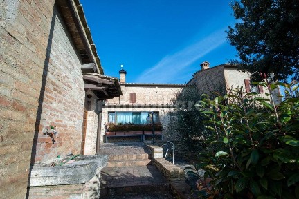 Siena, Ruffolo - Taverne d'Arbia