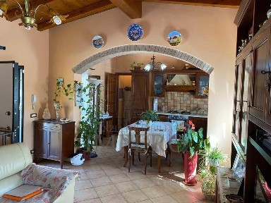 Villa a schiera via delle Otto Case, Latte, Ville, Ventimiglia