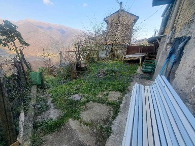 Villa a schiera via Costa 8, Andagna, Molini di Triora