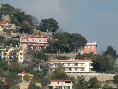 Villa a schiera via Collasgarba, Nervia, Ventimiglia